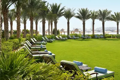 Hotel lusso: guida migliori costi accessori 10%